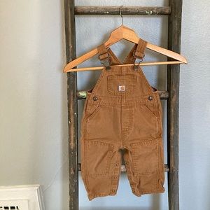 Infant 12M Carharrt Bib Overalls in Carhartt Brown
